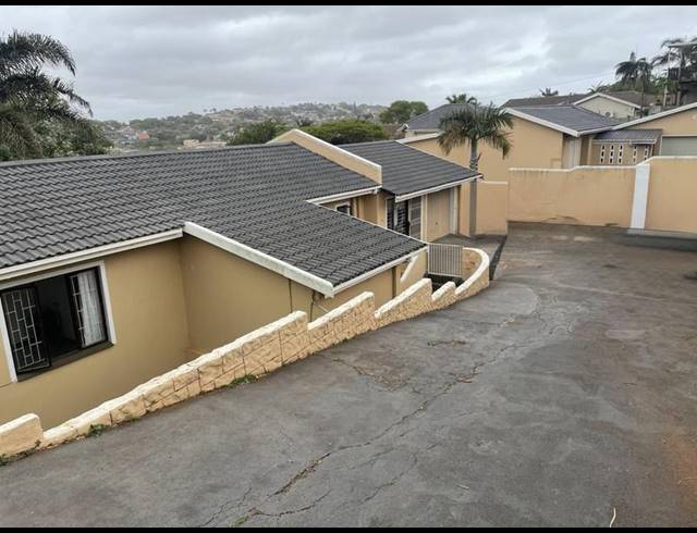 4 BEDROOM PROPERTY TO RENT IN BLUFF